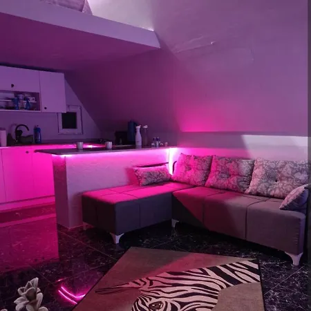 Camli House Hotel *
